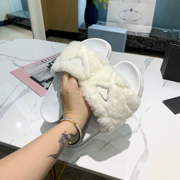 high-quality imported wool fashion slippers sandals brand designer ladies star favorite rubber non-slip flip flops, Black
high-quality imported wool fashion slippers sandals brand designer ladies star favorite rubber non-slip flip flops, Black
