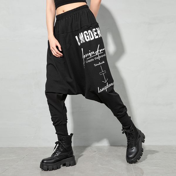 pants trousers design 2021 spring harem , women's personalized hanging crotch, street fashion brand casual 216003, Black;white
pants trousers design 2021 spring harem , women's personalized hanging crotch, street fashion brand casual 216003, Black;white