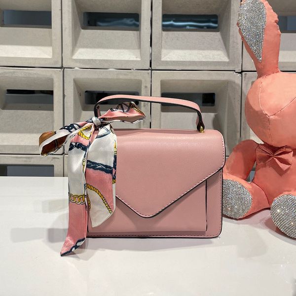 fashion handbags luxury designer women's bags 2022 one shoulder messenger bags exquisite elegant casual travel ribbons beautiful dinner
fashion handbags luxury designer women's bags 2022 one shoulder messenger bags exquisite elegant casual travel ribbons beautiful dinner