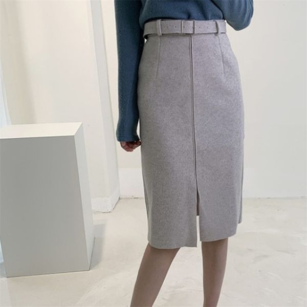 korean autumn winter elegant high waist buttock woolen mid length woolen skirt lady pencil split skirt for womens vintage 210508, Black
korean autumn winter elegant high waist buttock woolen mid length woolen skirt lady pencil split skirt for womens vintage 210508, Black