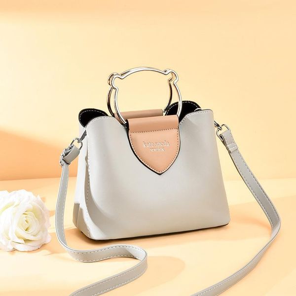evening bags 2021 luxury women's handbag pu leather quality messenger crossbody bag casual fashion classic shoulder
evening bags 2021 luxury women's handbag pu leather quality messenger crossbody bag casual fashion classic shoulder