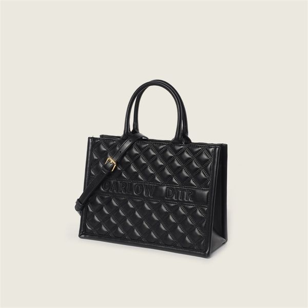 70% off deals online lingge bag female 2022 autumn and winter new ins minority foreign style this year, large capacity portable messenger is
70% off deals online lingge bag female 2022 autumn and winter new ins minority foreign style this year, large capacity portable messenger is