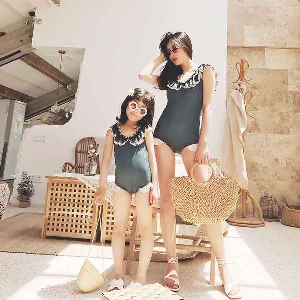 one-piece suits parent-child swimsuit slimming mother and daughter swimwear girls children baby
one-piece suits parent-child swimsuit slimming mother and daughter swimwear girls children baby