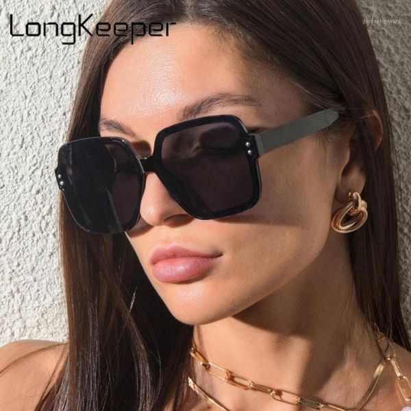 longkeeper square sunglasses women 2021 vintage brand design oversized women's sun glasses black gradient female oculos, White;black
longkeeper square sunglasses women 2021 vintage brand design oversized women's sun glasses black gradient female oculos, White;black