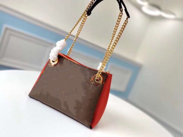 shoulder bag genuine leather lady handbag printed small bread bag accessories flower bags 
shoulder bag genuine leather lady handbag printed small bread bag accessories flower bags