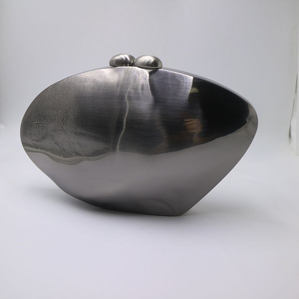 nuphia shell clutches metal box purse and evening clutch bags for women party prom bronze sier black gold 200919
nuphia shell clutches metal box purse and evening clutch bags for women party prom bronze sier black gold 200919