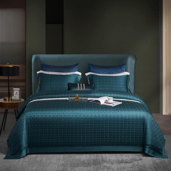 bedding sets vintage green houndstooth set luxury 1000tc tencel jacquard duvet cover 4pcs cooling quilt bed sheet pillowcases
bedding sets vintage green houndstooth set luxury 1000tc tencel jacquard duvet cover 4pcs cooling quilt bed sheet pillowcases
