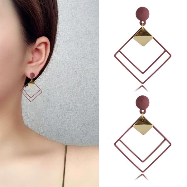 b580 korean temperament diamond women's fashion net red silver needle earrings screw clip no ear hole women, Black
b580 korean temperament diamond women's fashion net red silver needle earrings screw clip no ear hole women, Black