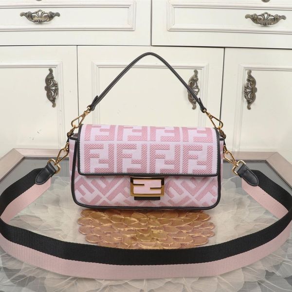 21 spring and summer new women's candy colorful pink french stick canvas cowhide embroidery one shoulder slant cross fashion bag
21 spring and summer new women's candy colorful pink french stick canvas cowhide embroidery one shoulder slant cross fashion bag
