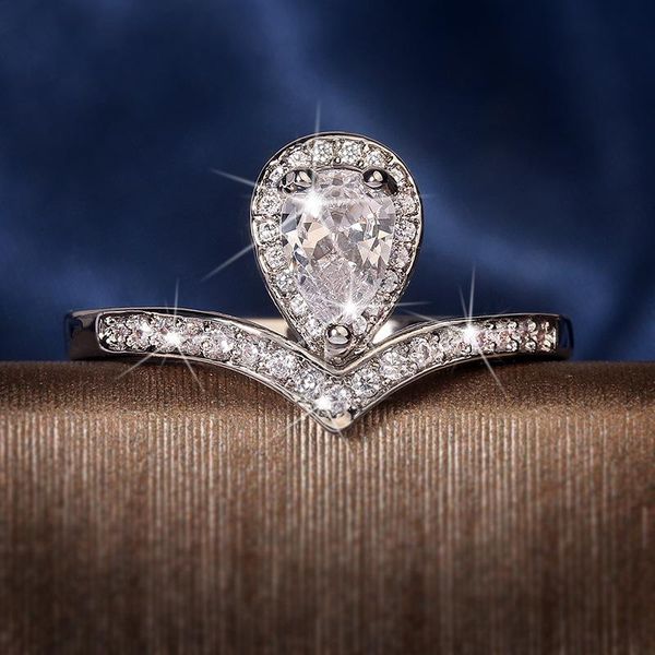 cluster rings ajojewel waterdrop cubic zircon stone for women korea style simulated-diamond finger jewelry all match fine gift, Golden;silver
cluster rings ajojewel waterdrop cubic zircon stone for women korea style simulated-diamond finger jewelry all match fine gift, Golden;silver