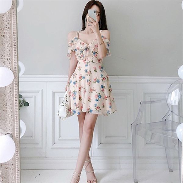 ladies floral pattern for women summer sleeveless sling linen ruffle neck elegant print mini a line party dresses 210602, Black;gray
ladies floral pattern for women summer sleeveless sling linen ruffle neck elegant print mini a line party dresses 210602, Black;gray