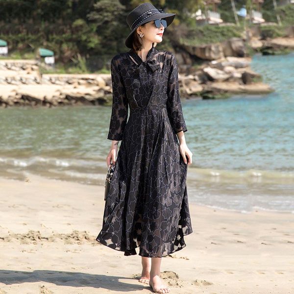 women's wool & blends hepburn femininity autumn dress 2021 jacquard v-neck lace up slim seven point sleeve large swing medium length, Black
women's wool & blends hepburn femininity autumn dress 2021 jacquard v-neck lace up slim seven point sleeve large swing medium length, Black