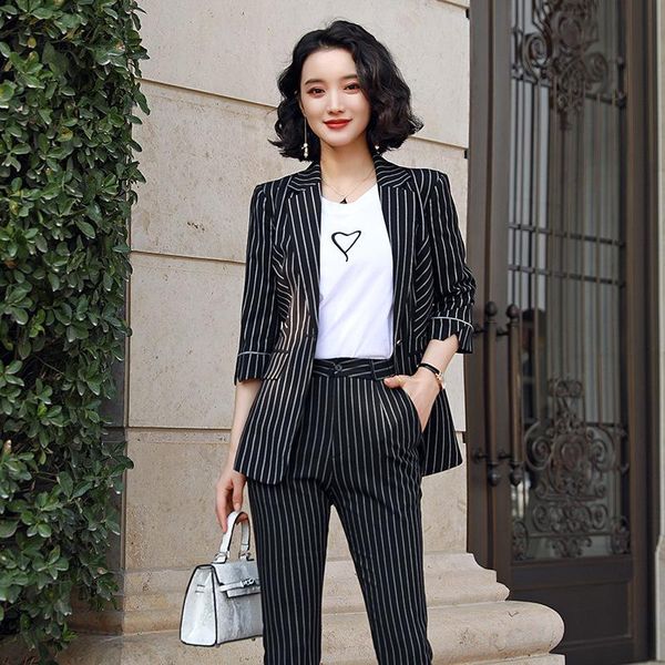 elegant women's pants suits ladies workwear interview wear summer 2021 feminine striped jacket slim-fit trousers two-piece two piece, White
elegant women's pants suits ladies workwear interview wear summer 2021 feminine striped jacket slim-fit trousers two-piece two piece, White