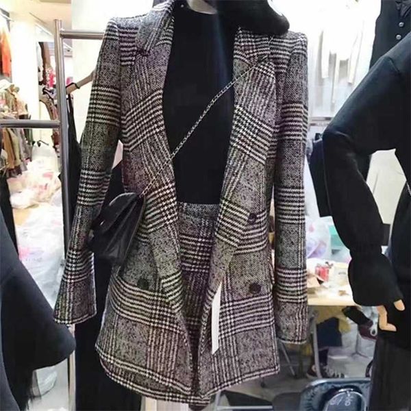 fall winter houndstooth blazer and skirt 2 piece set women turn-down collar long sleeve coat mini a-line set 211106, White
fall winter houndstooth blazer and skirt 2 piece set women turn-down collar long sleeve coat mini a-line set 211106, White