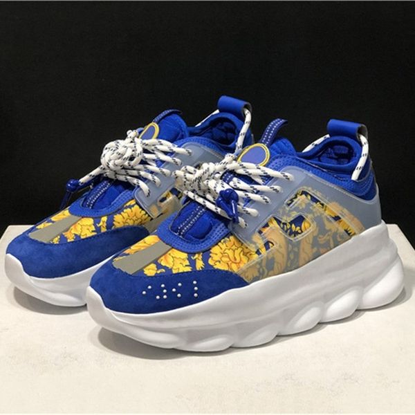 2021 casual shoes for men women , retretro leather mesh with heavy soles in white red black grey, size 36-45
2021 casual shoes for men women , retretro leather mesh with heavy soles in white red black grey, size 36-45