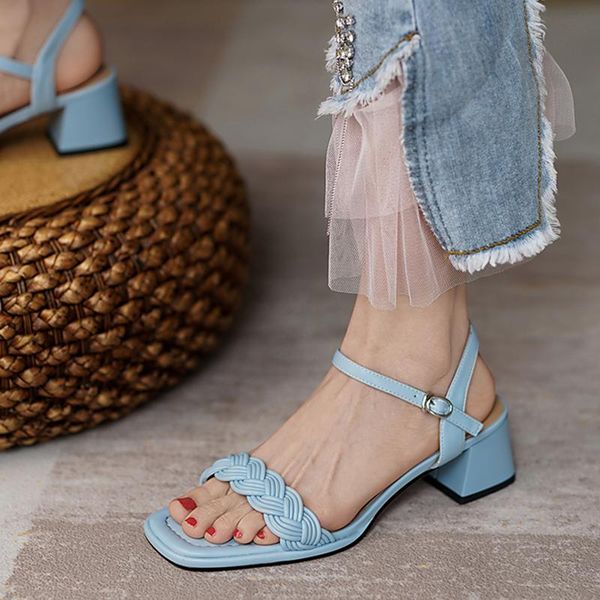 sandals genuine leather women shoes square heel sweet style chain summer fashion solid beautiful breathable 2021, Black
sandals genuine leather women shoes square heel sweet style chain summer fashion solid beautiful breathable 2021, Black