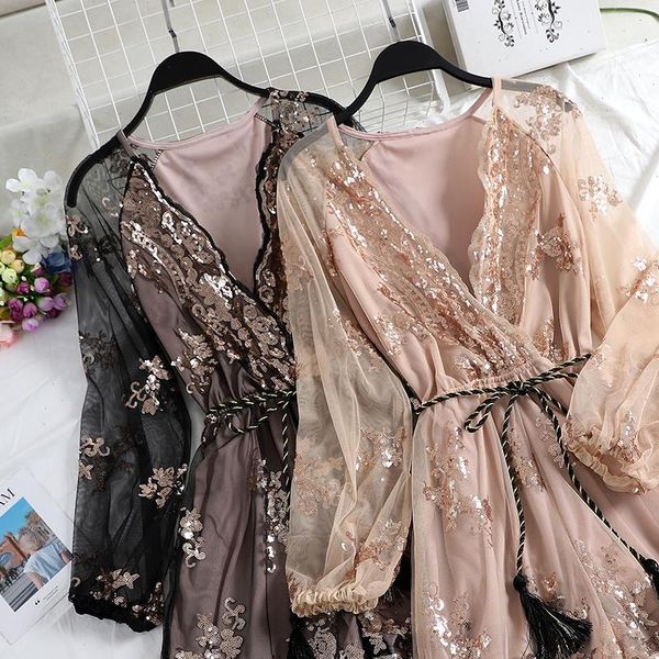 autumn womens jumpsuit women mesh sequins embroidery long sleeve gauze playsuits ladies romper v neck voile noble overalls, Black;white
autumn womens jumpsuit women mesh sequins embroidery long sleeve gauze playsuits ladies romper v neck voile noble overalls, Black;white
