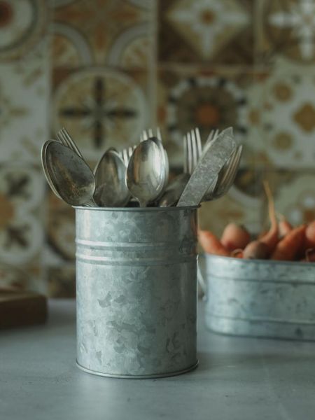old floral galvanized iron bucket retro flower deskstorage home decoration bottles & jars
old floral galvanized iron bucket retro flower deskstorage home decoration bottles & jars