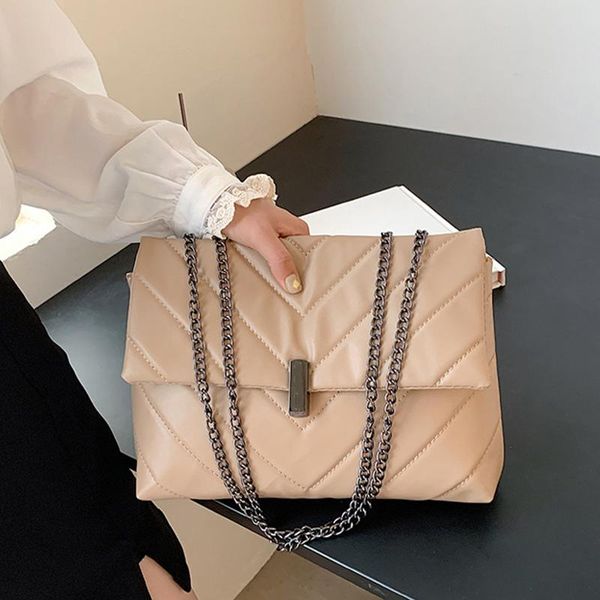 evening bags fashion chains shoulder bag women large capacity crossbody lingge flap messenger handbag designer lady armpit totes pouch
evening bags fashion chains shoulder bag women large capacity crossbody lingge flap messenger handbag designer lady armpit totes pouch
