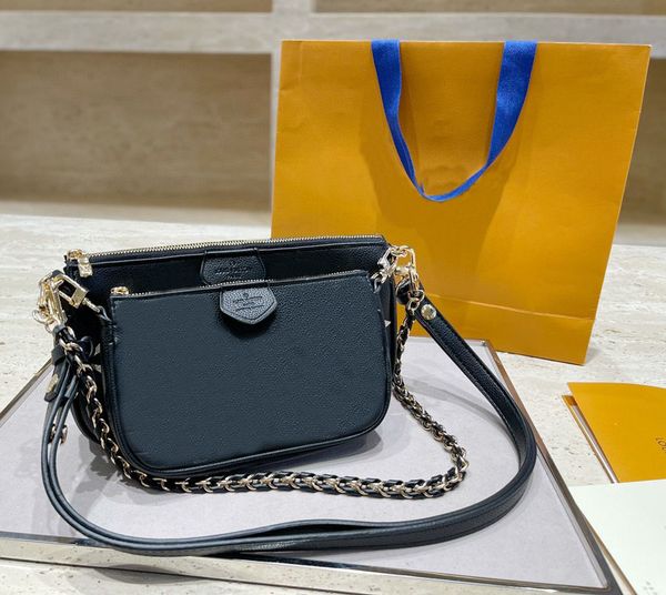 2021 classic fashion bag designer three-in-one brand diagonal high-quality printed one-shoulder portable lady shopping
2021 classic fashion bag designer three-in-one brand diagonal high-quality printed one-shoulder portable lady shopping