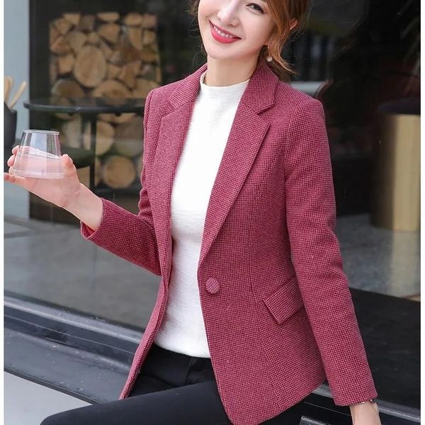 women's suits & blazers casual women 2021 korean long-sleeve solid color lapel loose office single-button outerwear, White;black
women's suits & blazers casual women 2021 korean long-sleeve solid color lapel loose office single-button outerwear, White;black