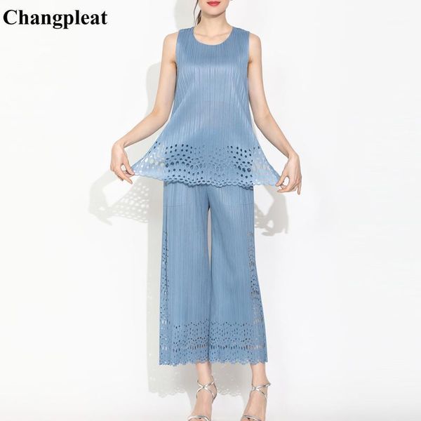 changpleat 2021 summer women sets miyak pleated fashion o-neck solid hollow out big elastic female pants two piece suit tide women's, White
changpleat 2021 summer women sets miyak pleated fashion o-neck solid hollow out big elastic female pants two piece suit tide women's, White