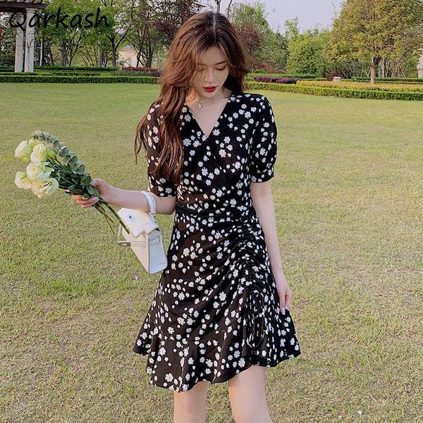 party dresses women mini fashion chic female v-neck retro summer print harajuku wear mujer vestidos holiday tunic tender, White;black
party dresses women mini fashion chic female v-neck retro summer print harajuku wear mujer vestidos holiday tunic tender, White;black