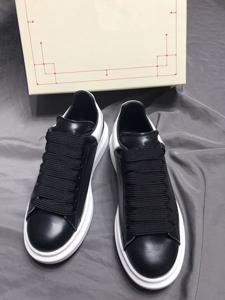 Fashion designer Sneaker Leather Calfskin Sneakers Top Technical Knit Women Platform Blue, 01
Fashion designer Sneaker Leather Calfskin Sneakers Top Technical Knit Women Platform Blue, 01