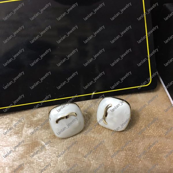 l0-c33 stud designer earrings classic double letter logo white earring 925 silver needle with box, Golden;silver
l0-c33 stud designer earrings classic double letter logo white earring 925 silver needle with box, Golden;silver