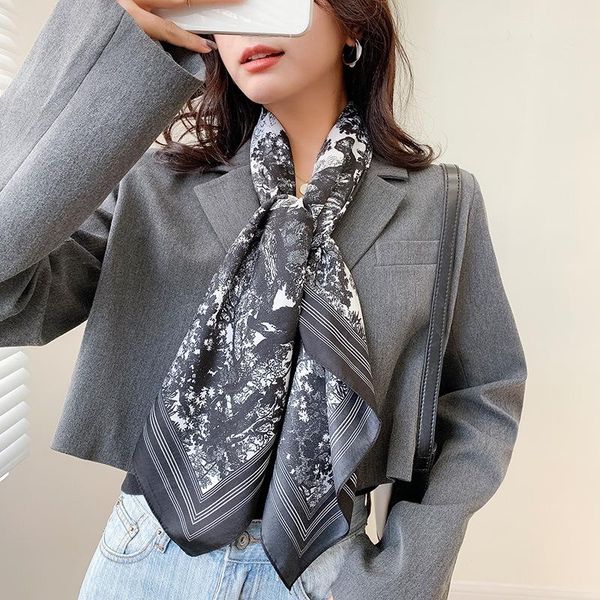 scarves 90*90cm 2021 spring autumn square scarf female twill imitation silk satin fashion print decorative hair ribbon, Blue;gray
scarves 90*90cm 2021 spring autumn square scarf female twill imitation silk satin fashion print decorative hair ribbon, Blue;gray
