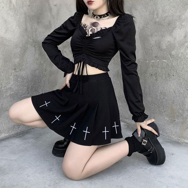 emo punk black smoke women gothic lolita harajuku high taille streetwear rok y2k teenagers egirl esthetic grunge clothing
emo punk black smoke women gothic lolita harajuku high taille streetwear rok y2k teenagers egirl esthetic grunge clothing