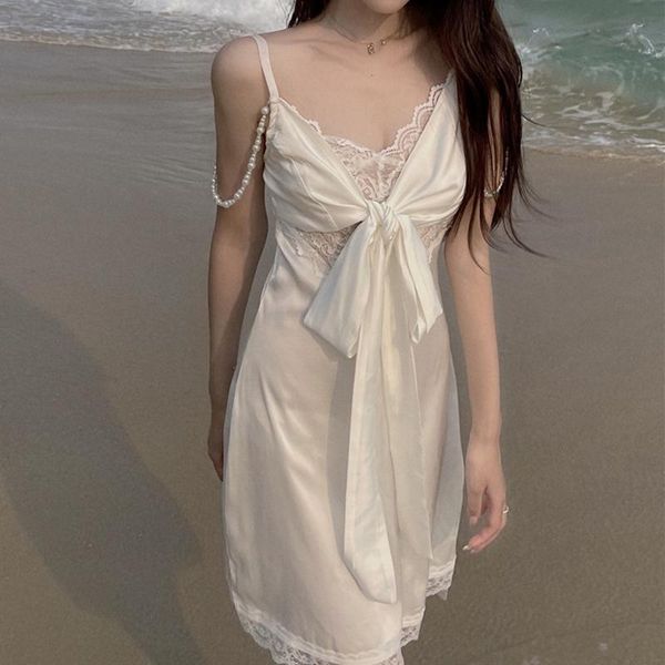 zoki women tie dress mini chiffon v-neck lace casual slimming female spring summer fashion street wear 2021 dresses, Black;gray
zoki women tie dress mini chiffon v-neck lace casual slimming female spring summer fashion street wear 2021 dresses, Black;gray