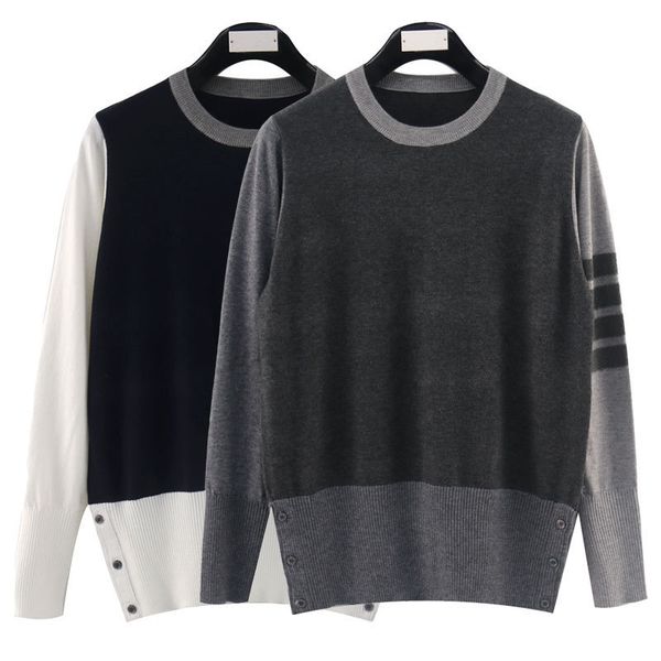 winter tb contrast color round neck four bar sweater women's fashion korean version thin long sleeve split, White;black
winter tb contrast color round neck four bar sweater women's fashion korean version thin long sleeve split, White;black
