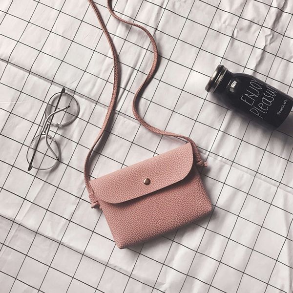 2021 small bag korean mobile phone single shoulder messenger bag lychee pattern simple girls'
2021 small bag korean mobile phone single shoulder messenger bag lychee pattern simple girls'