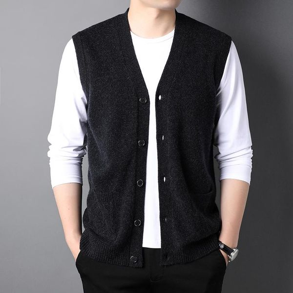 men's vests autumn and winter 100% pure wool sweater v-neck knitted vest cardigan coat, Black;white
men's vests autumn and winter 100% pure wool sweater v-neck knitted vest cardigan coat, Black;white