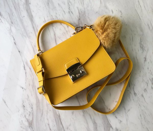 2021fashion ladies hand bags luxury designer genuine leather shoulder handbag cross body purses multiple colors totes crossbody bag
2021fashion ladies hand bags luxury designer genuine leather shoulder handbag cross body purses multiple colors totes crossbody bag