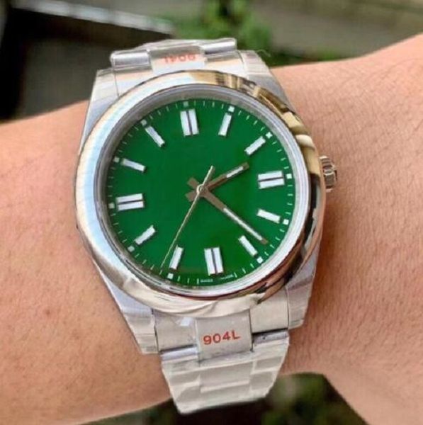 hight quality men watchs stainless steel watches automatic mechanical movement waterproof watch sapphire glass watcheses 124300, Slivery;brown
hight quality men watchs stainless steel watches automatic mechanical movement waterproof watch sapphire glass watcheses 124300, Slivery;brown