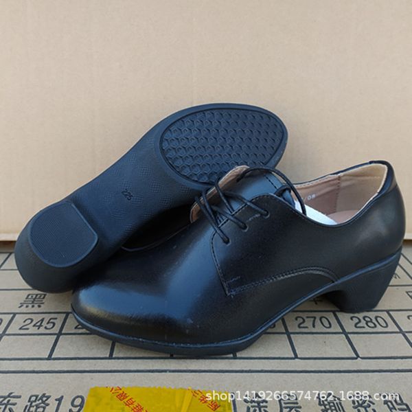 civil servants are allocated with urban management shoes, administrative spring and autumn men's leather women's sandals,, Black
civil servants are allocated with urban management shoes, administrative spring and autumn men's leather women's sandals,, Black