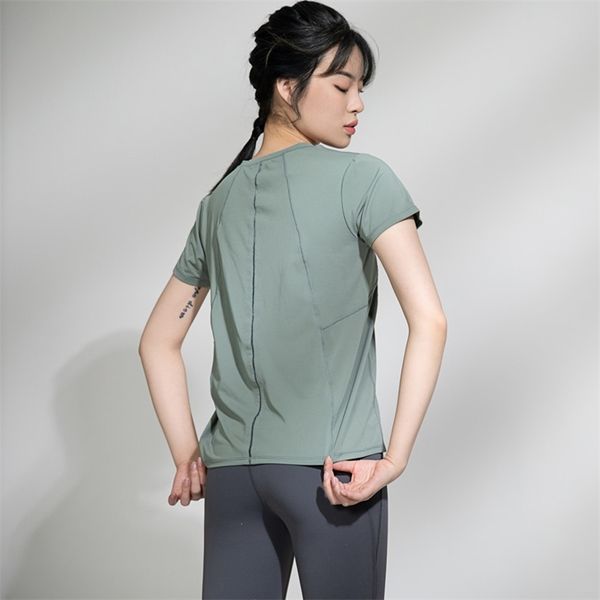 2021 autumn new yoga clothes women's breathable fast drying sports short sleeve running fitness beauty round neck yoga t-shirt, Gray
2021 autumn new yoga clothes women's breathable fast drying sports short sleeve running fitness beauty round neck yoga t-shirt, Gray
