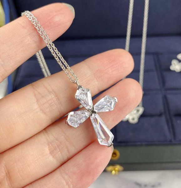 pendant necklace with cross design and sparkly diamond for women wedding jewelry gift ps4499, Silver
pendant necklace with cross design and sparkly diamond for women wedding jewelry gift ps4499, Silver