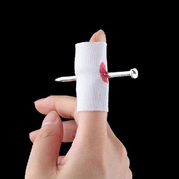 3pieces/lot1/3/5pcs creative funny piercing plastic nails fake bloody pranks pranks tricky toys for halloween/party/christmas
3pieces/lot1/3/5pcs creative funny piercing plastic nails fake bloody pranks pranks tricky toys for halloween/party/christmas
