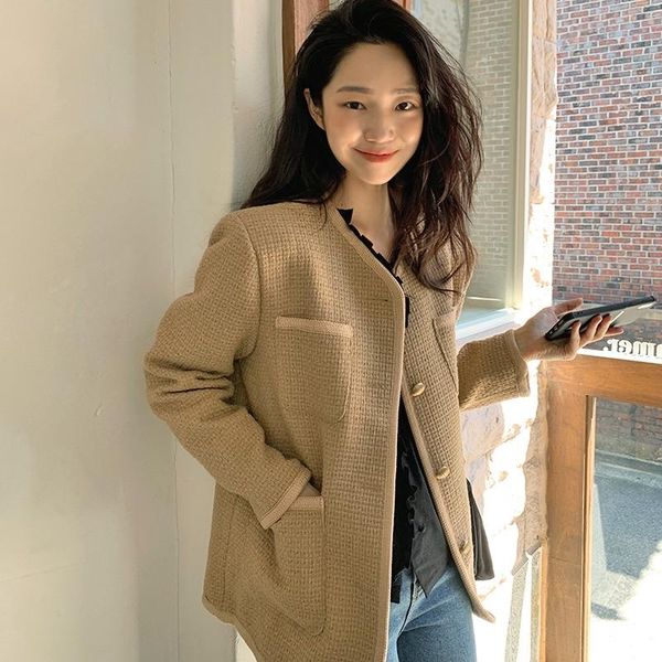 women's jackets women autumn winter khaki short jacket vintage single breasted coat loose round collar outerwear female, Black;brown
women's jackets women autumn winter khaki short jacket vintage single breasted coat loose round collar outerwear female, Black;brown