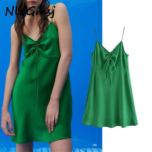 dress woman women's pleated design mini v-neck slim casual summer short suspender dress 04 210628, Black;gray
dress woman women's pleated design mini v-neck slim casual summer short suspender dress 04 210628, Black;gray