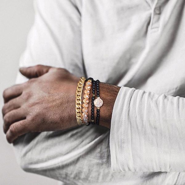 tennis luxurious gold chain and black beaded stack men bracelets wear all bracelet individually as well, Golden;silver
tennis luxurious gold chain and black beaded stack men bracelets wear all bracelet individually as well, Golden;silver