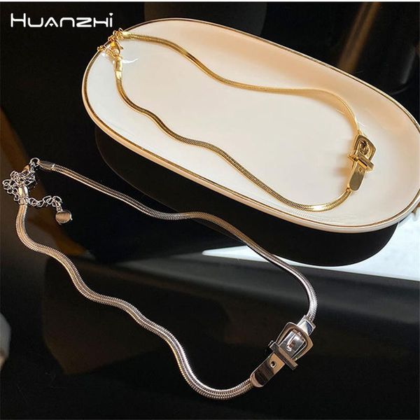 chokers huanzhi 2021 titanium steel strap gold snake bone chain metal geometric clavicle necklace for women girls party jewelry, Golden;silver
chokers huanzhi 2021 titanium steel strap gold snake bone chain metal geometric clavicle necklace for women girls party jewelry, Golden;silver