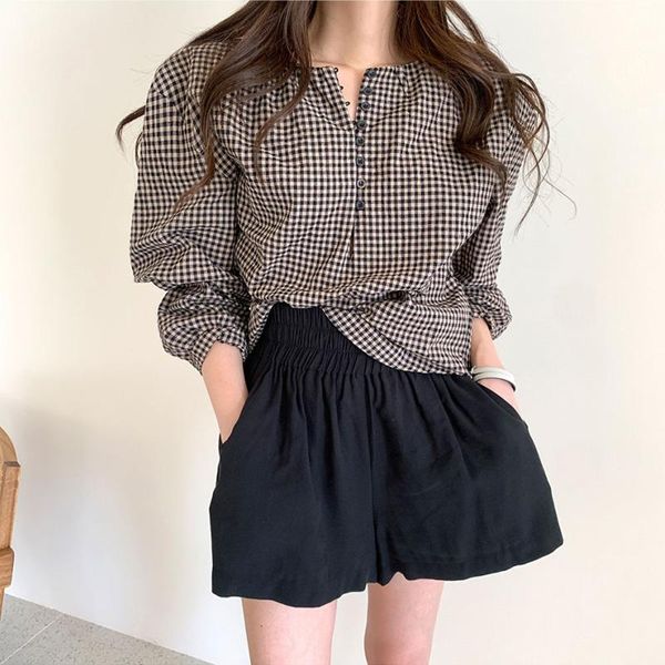women's tracksuits 2021 summer chic vintage casual plaid 2 piece set women loose fashion two shorts sets elastic waist female outfit, Gray
women's tracksuits 2021 summer chic vintage casual plaid 2 piece set women loose fashion two shorts sets elastic waist female outfit, Gray