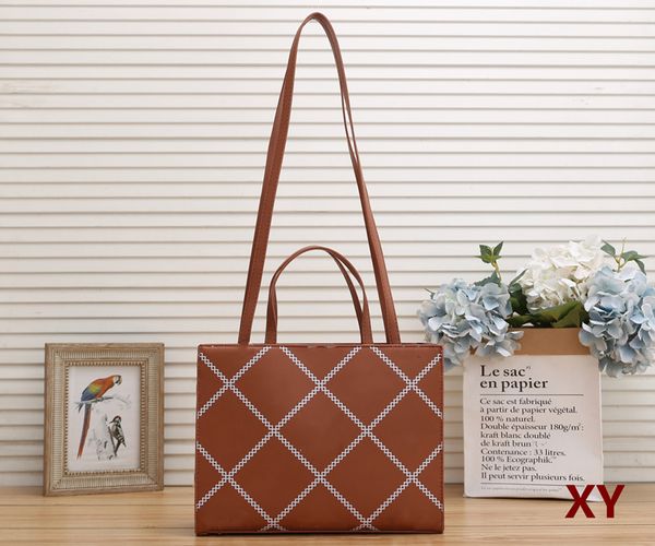 yy 2022 crafty mm tote shoulder bag saling luxury designer handbag purses shopping messenger bags handbags designers crossbodys women's
yy 2022 crafty mm tote shoulder bag saling luxury designer handbag purses shopping messenger bags handbags designers crossbodys women's