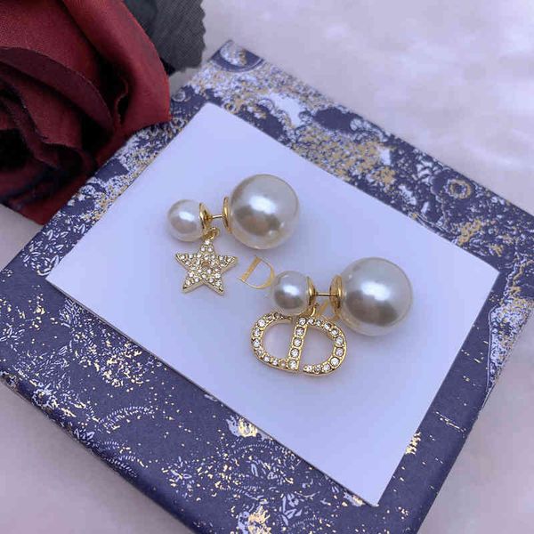 design jewelry new earrings women's size pearl letter diamond 925 silver needle high version simple earrings
design jewelry new earrings women's size pearl letter diamond 925 silver needle high version simple earrings