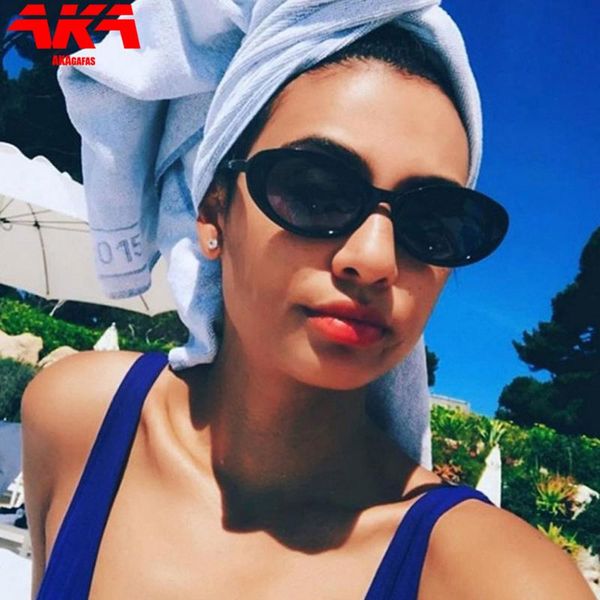 akagafas oval lenses sunglasses women/men 2021 brand designer vintage eyeglasses women cat eye sun glasses ladies goggle uv400, White;black
akagafas oval lenses sunglasses women/men 2021 brand designer vintage eyeglasses women cat eye sun glasses ladies goggle uv400, White;black