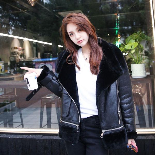 women's leather & faux 2021 merino fur all-in-one coat sheep zipper short jacket, Black
women's leather & faux 2021 merino fur all-in-one coat sheep zipper short jacket, Black